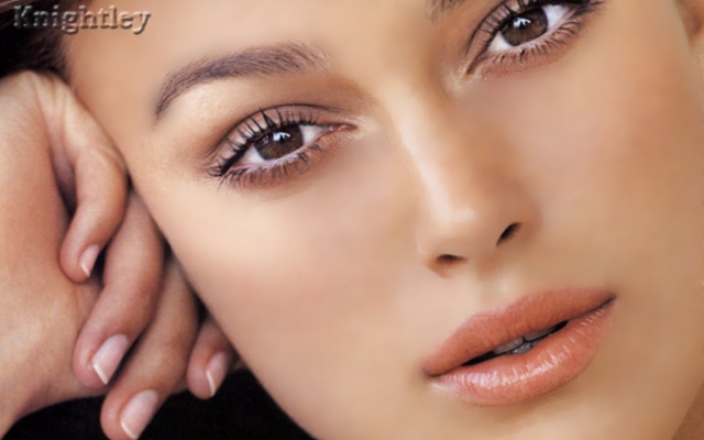 عکس شما رو روتوش و ویرایش کنم و با محیط دیگر ترکیب کنم
